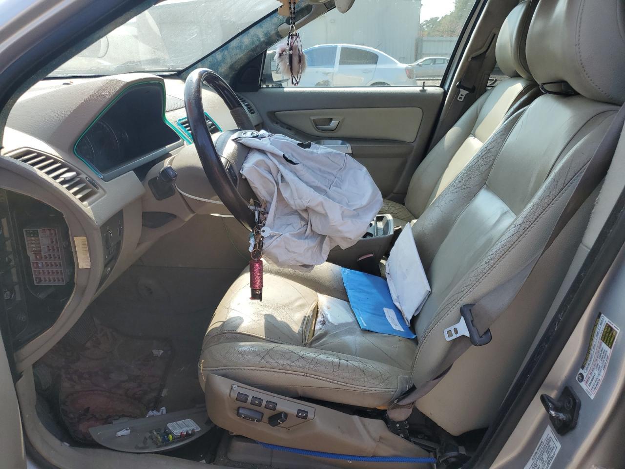 2006 VOLVO XC90