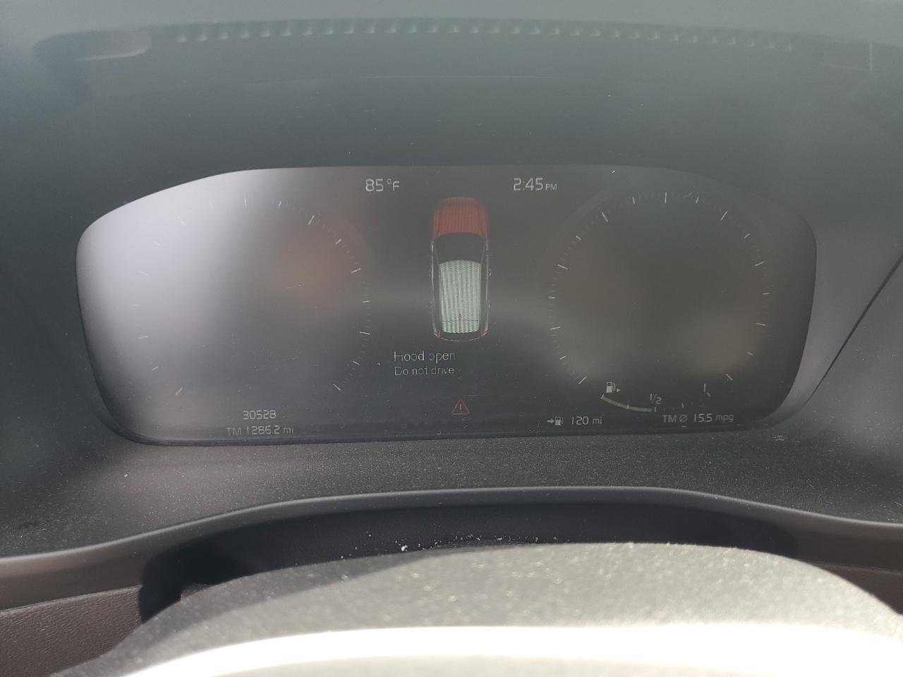 2019 VOLVO XC40