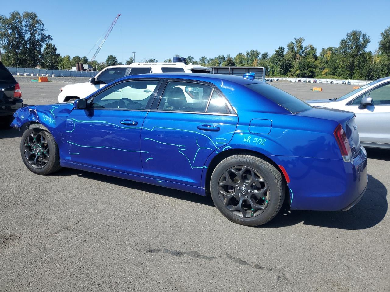 2019 CHRYSLER 300