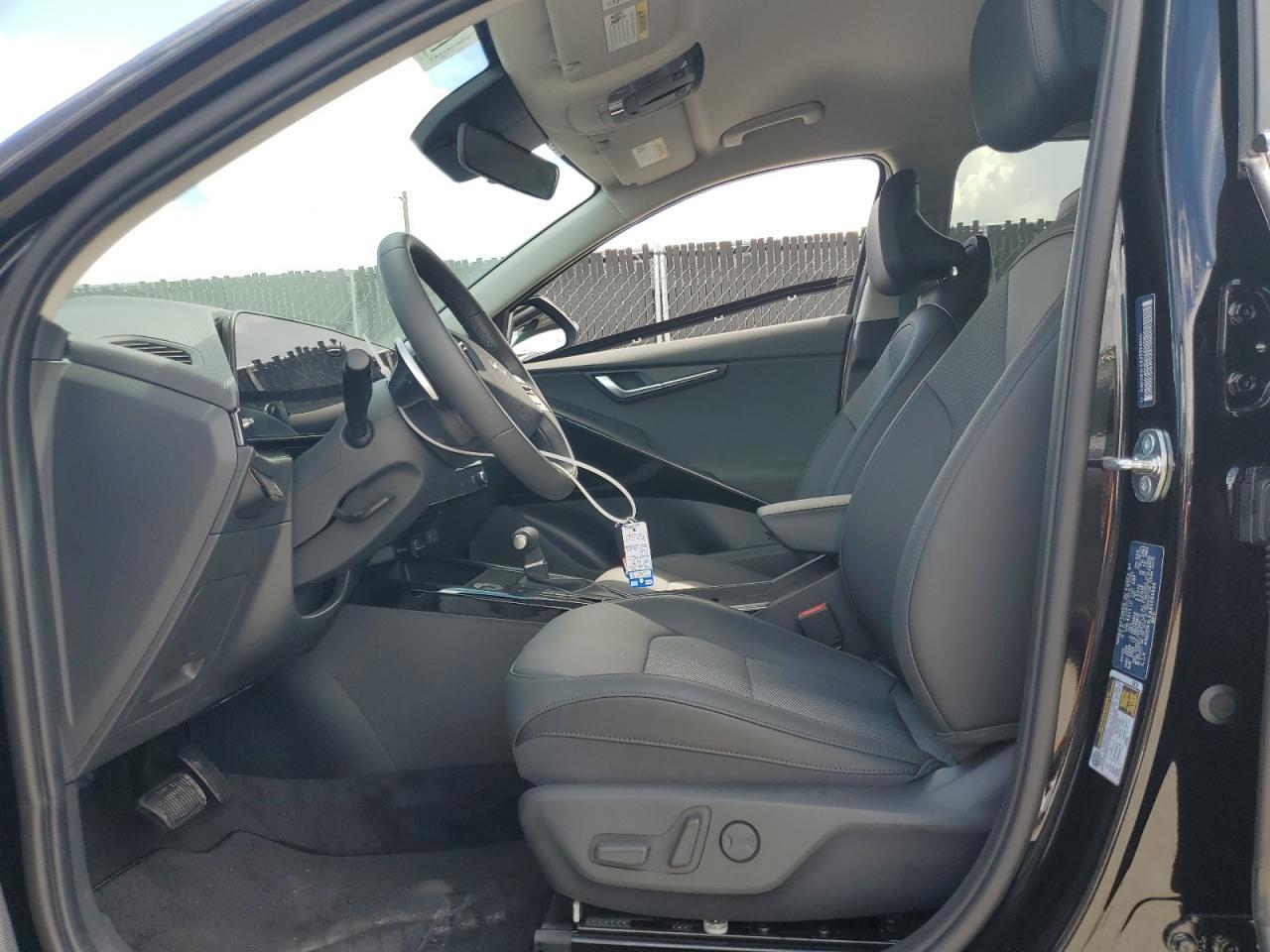 2025 KIA Niro