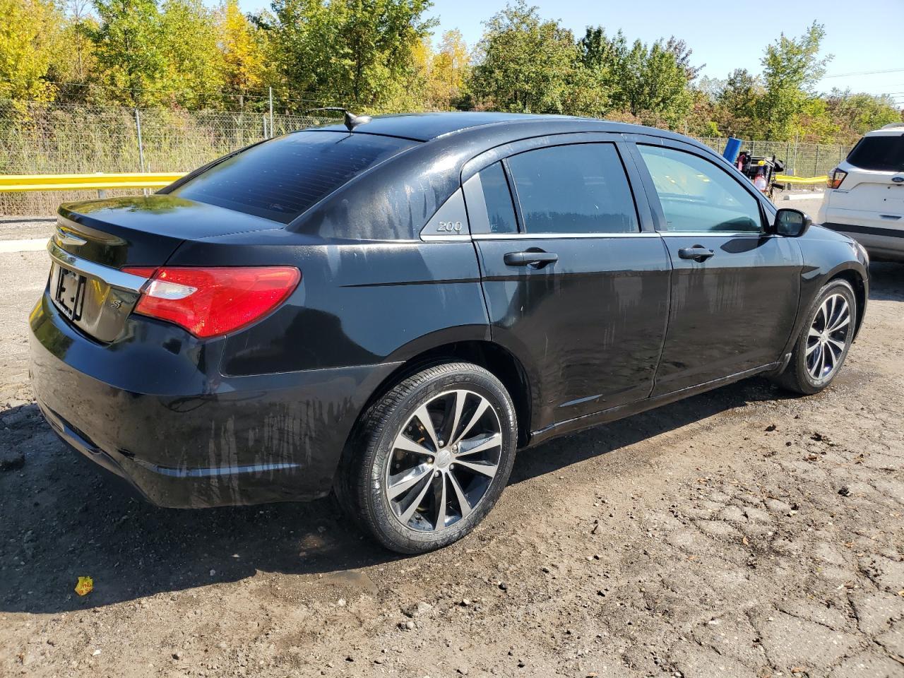2014 CHRYSLER 200