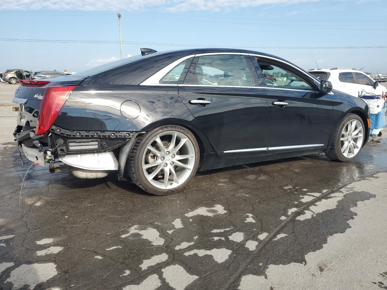 2016 CADILLAC XTS