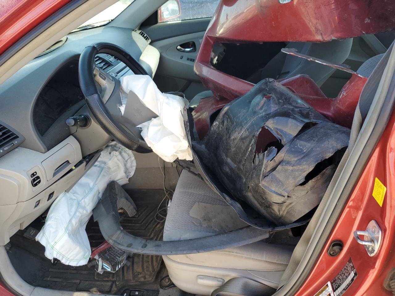 2011 TOYOTA CAMRY