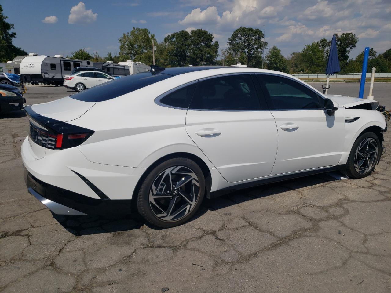 2025 HYUNDAI SONATA