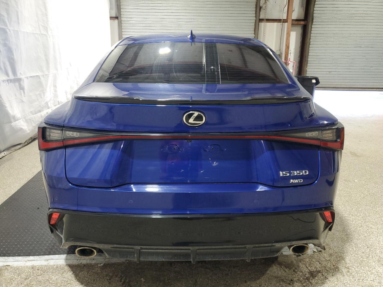 2022 LEXUS IS 350