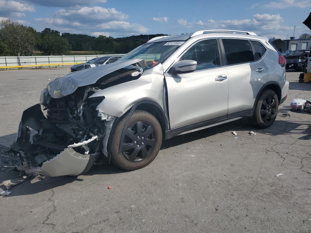 2017 NISSAN ROGUE