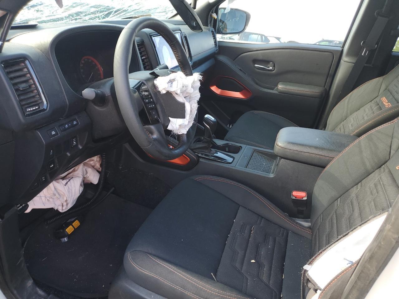 2023 NISSAN Frontier