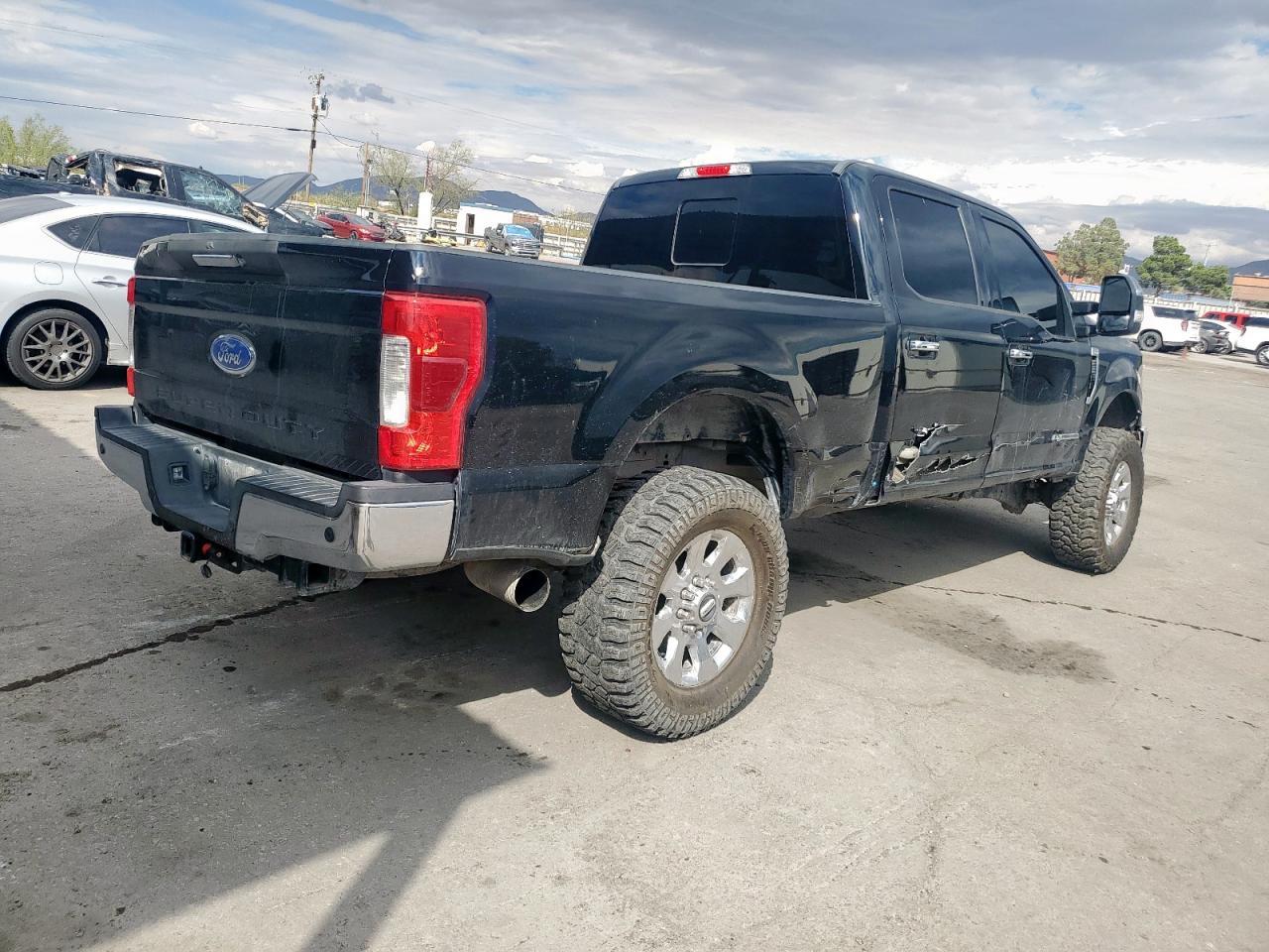 2017 FORD F-250