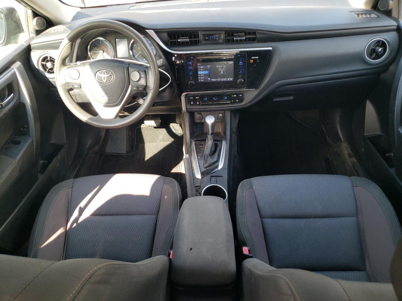 2017 TOYOTA COROLLA