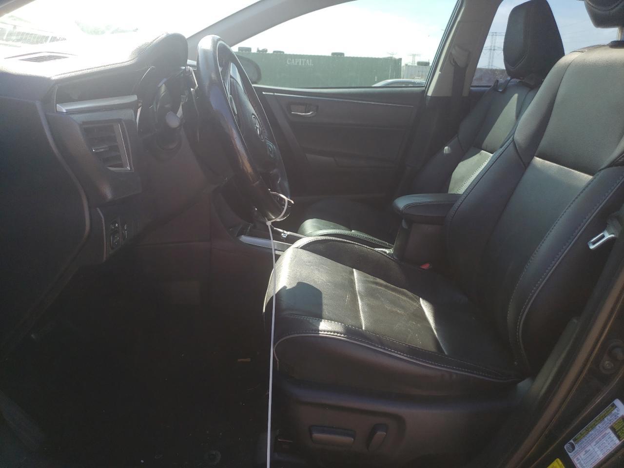 2015 TOYOTA COROLLA
