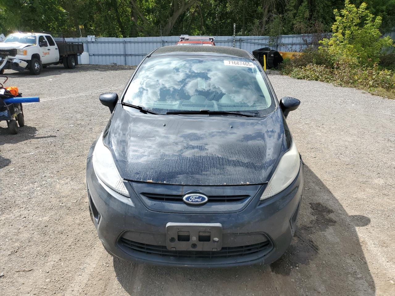 2013 FORD Fiesta