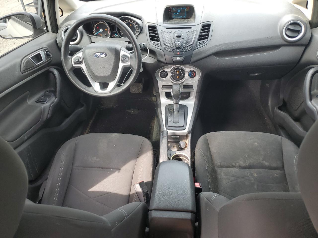 2014 FORD Fiesta