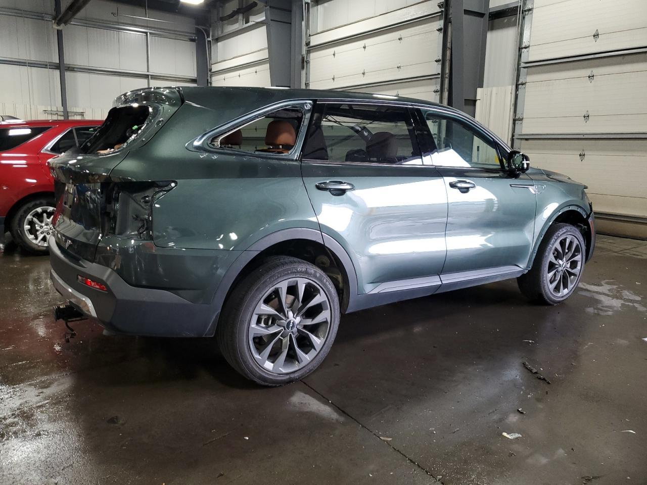 2022 KIA SORENTO