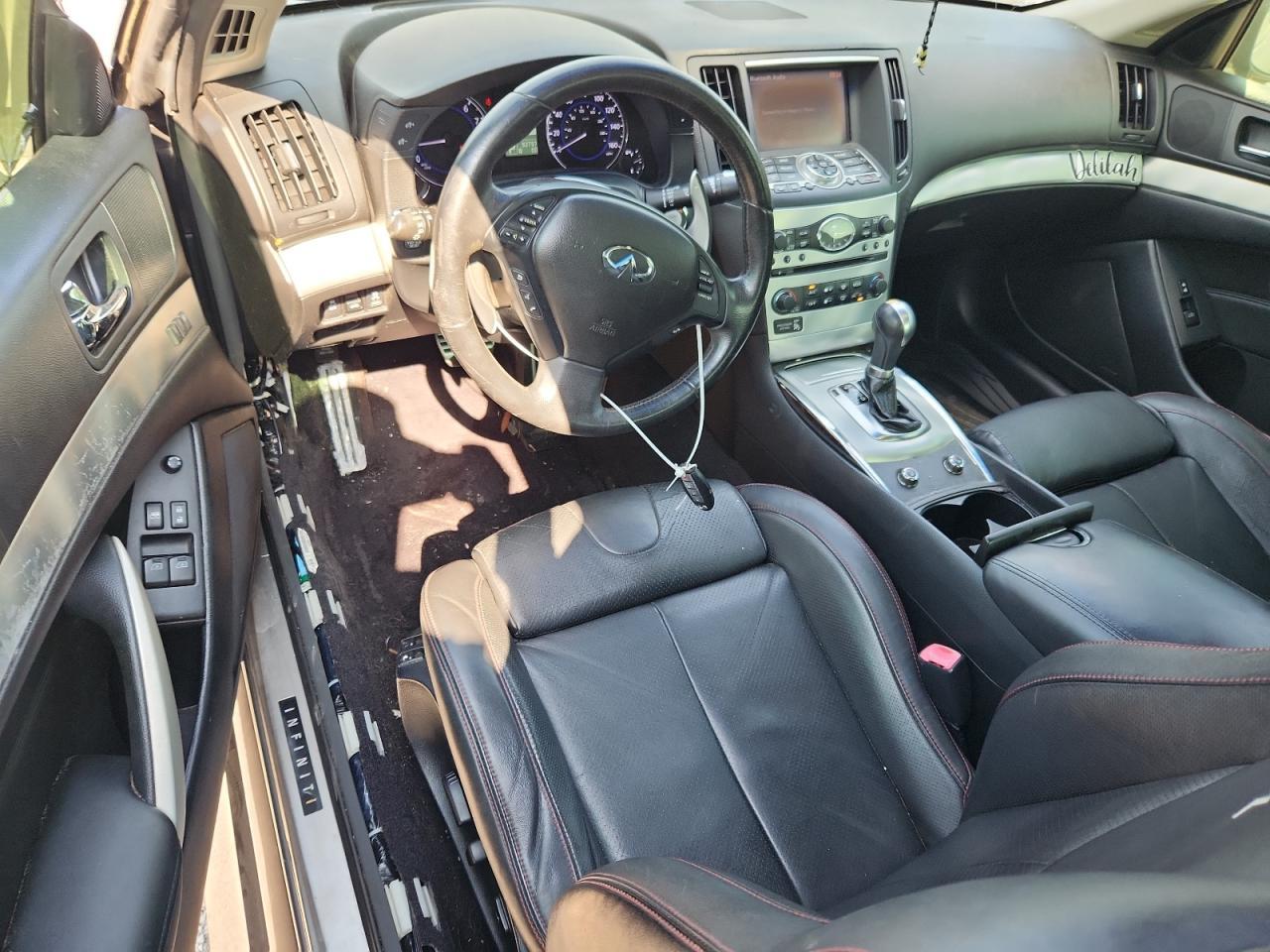 2013 INFINITI G37