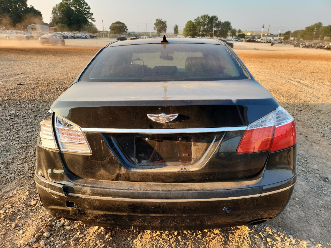 2010 HYUNDAI GENESIS