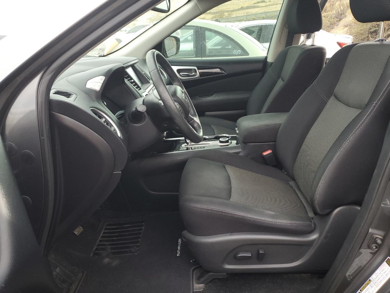 2017 NISSAN PATHFINDER