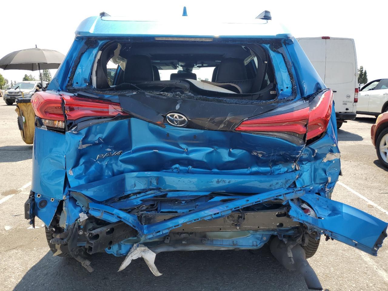 2016 TOYOTA RAV4