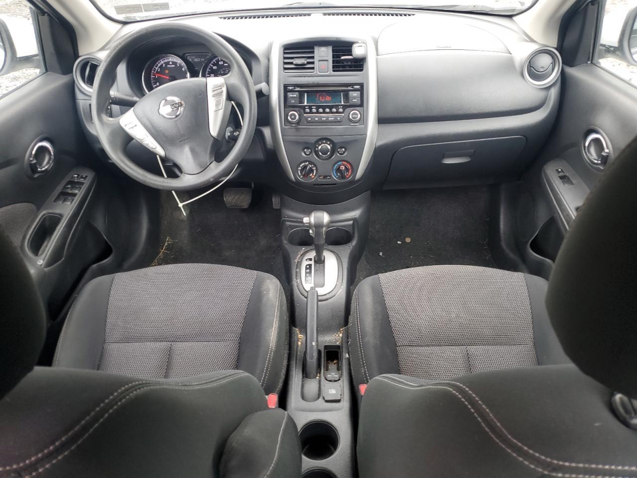 2016 NISSAN VERSA