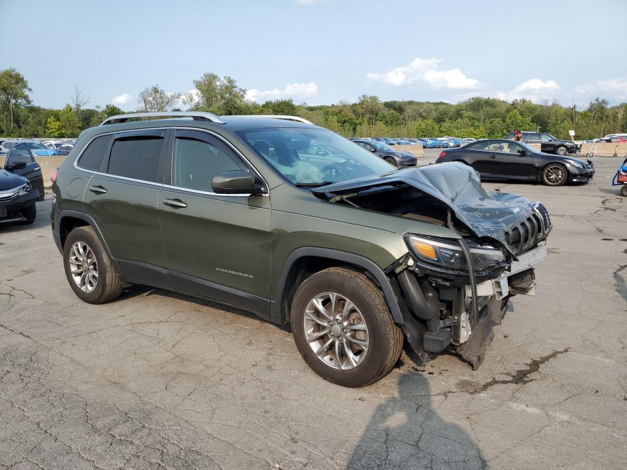 2019 JEEP CHEROKEE