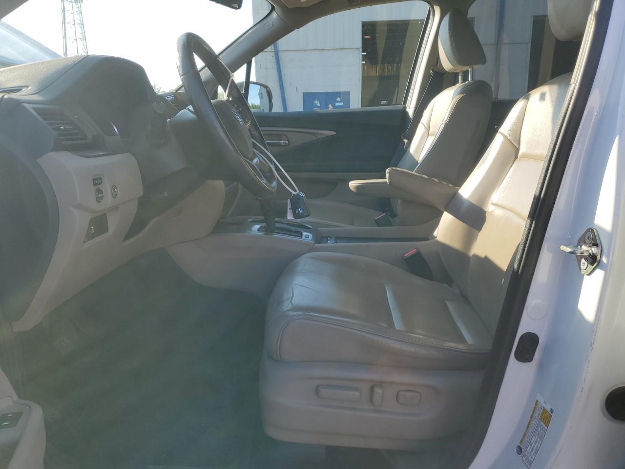 2020 HONDA PILOT
