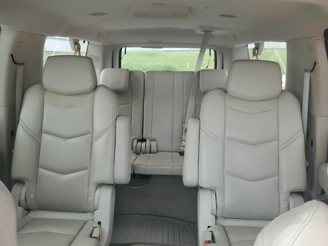 2016 CADILLAC Escalade ESV