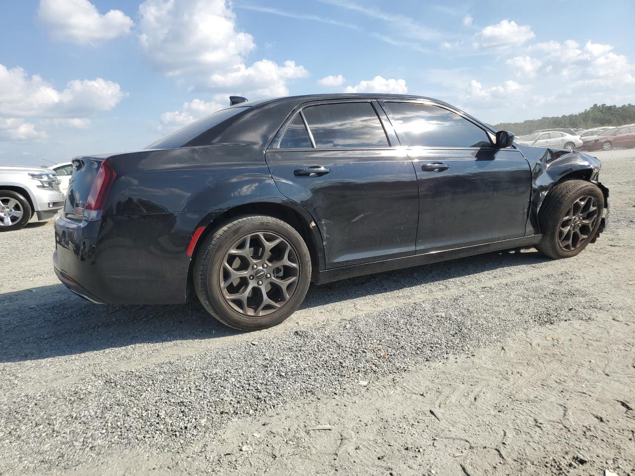 2016 CHRYSLER 300