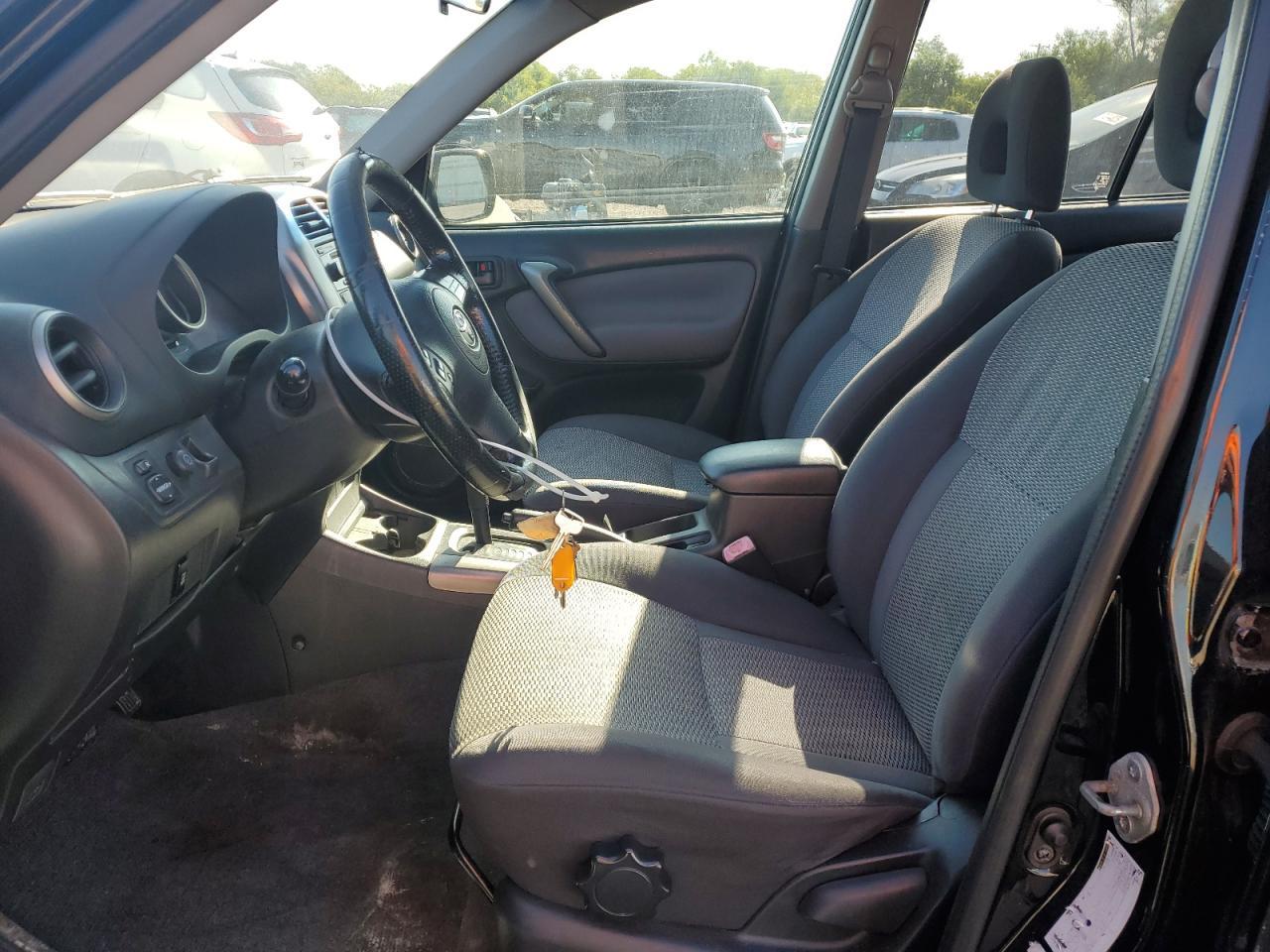 2004 TOYOTA RAV4