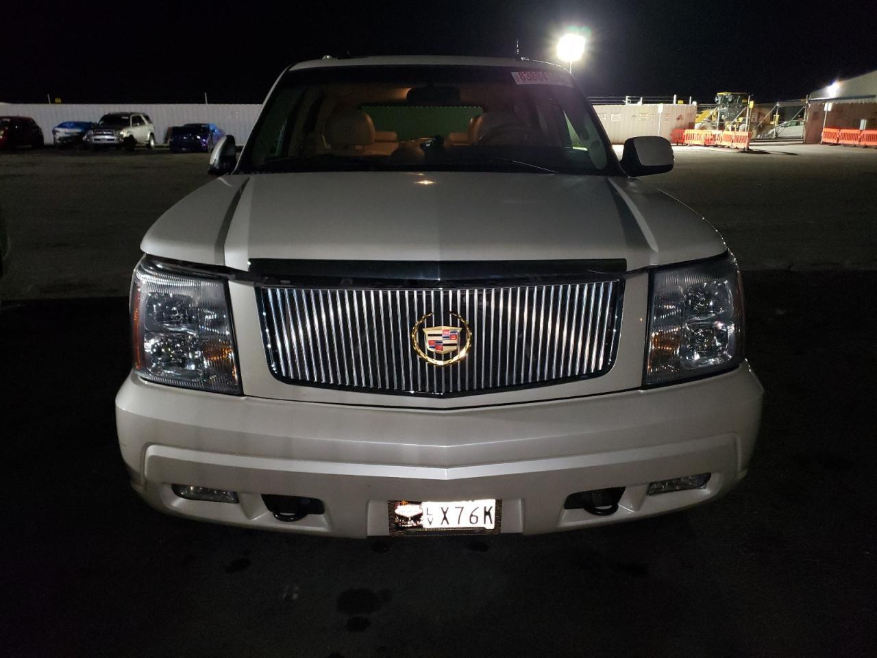 2005 CADILLAC ESCALADE