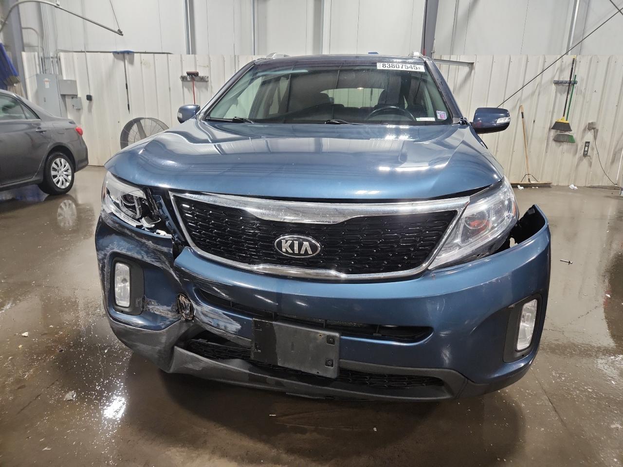 2014 KIA SORENTO