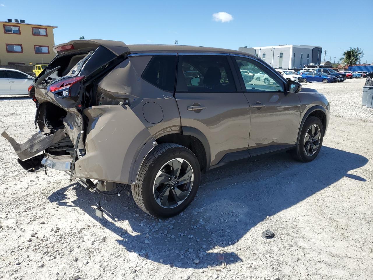 2024 NISSAN ROGUE