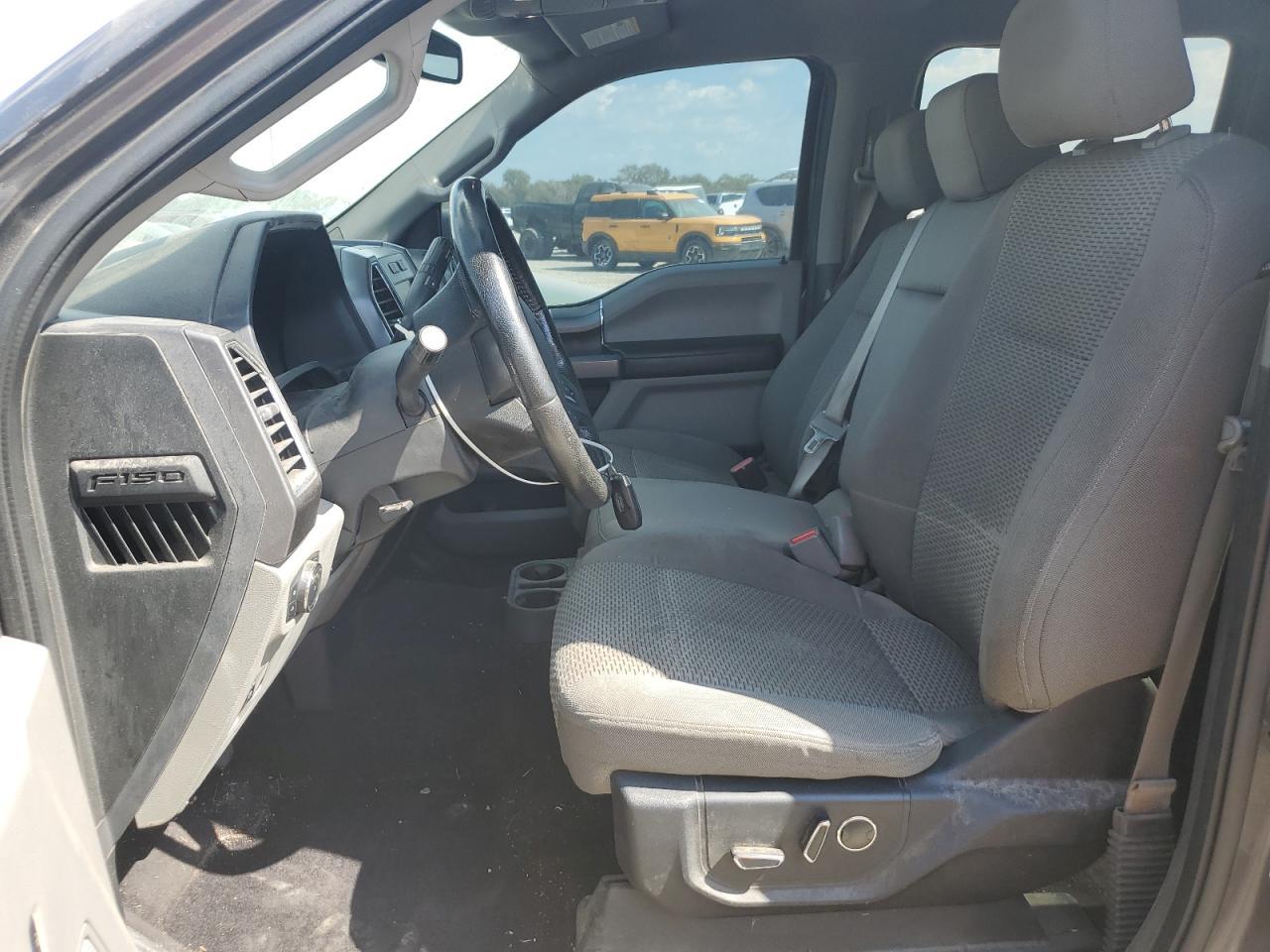 2015 FORD F-150