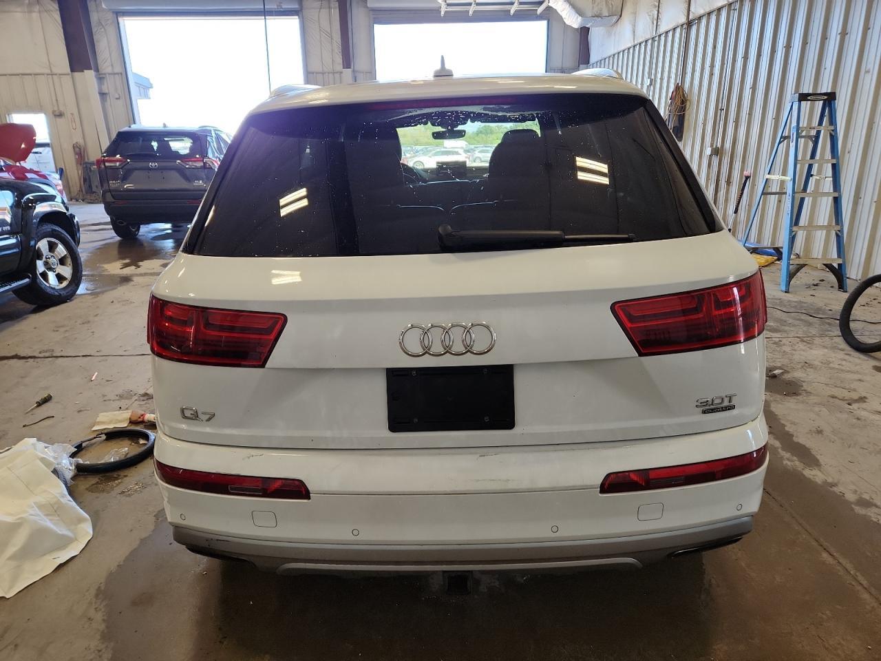 2018 AUDI Q7
