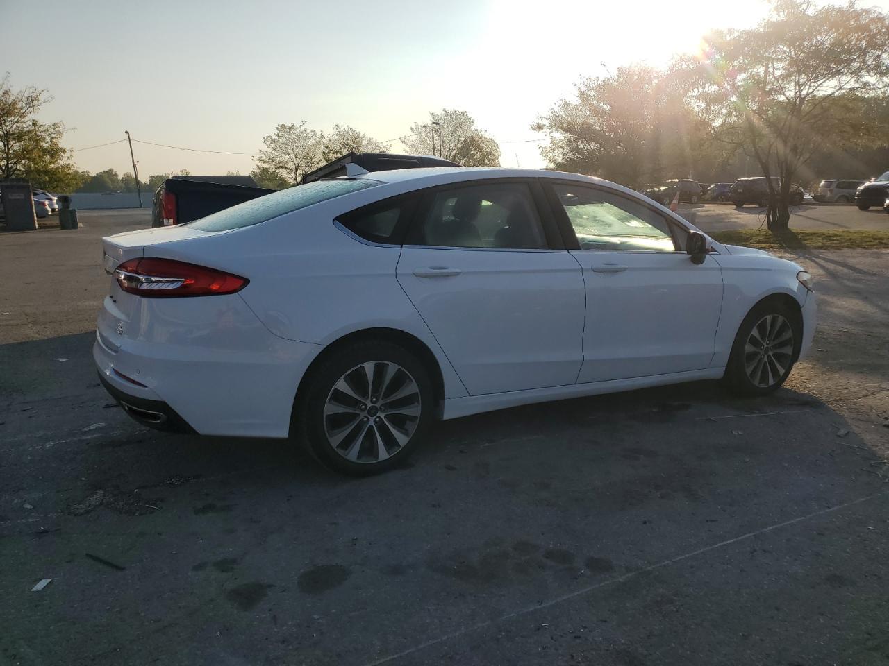 2020 FORD FUSION