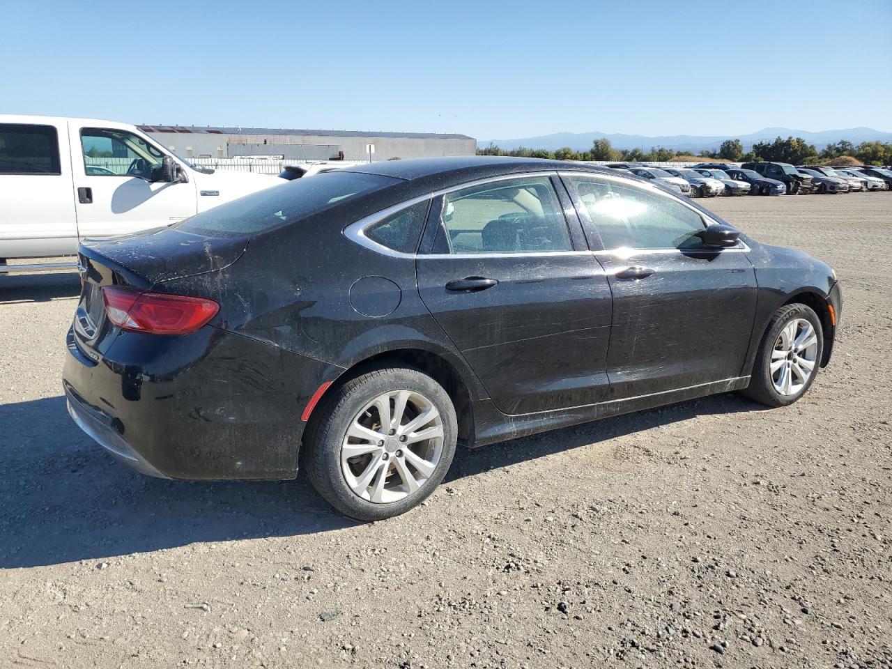 2015 CHRYSLER 200
