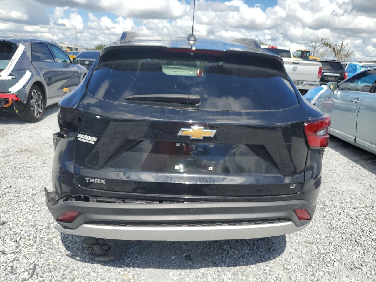 2024 CHEVROLET TRAX