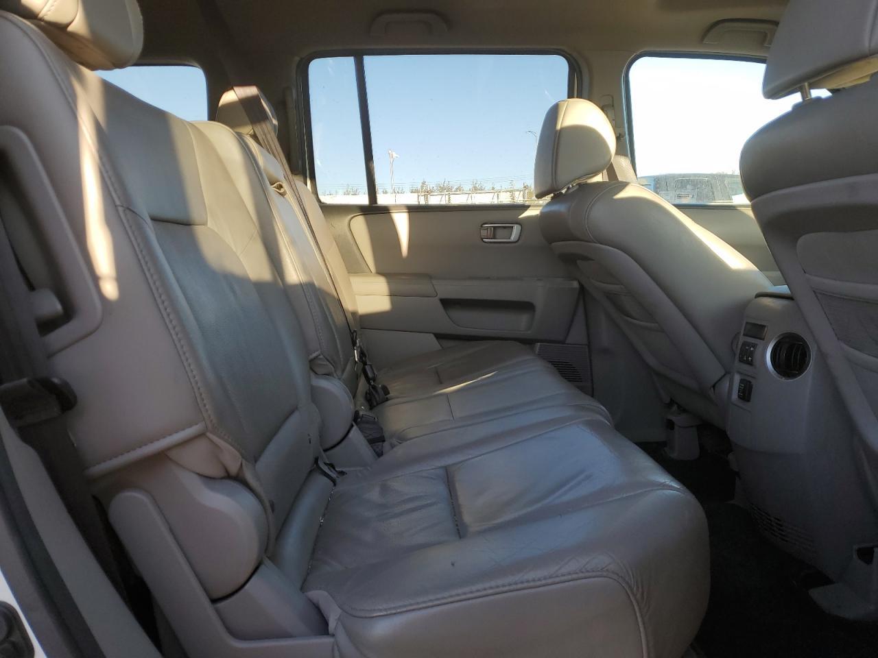 2011 HONDA PILOT