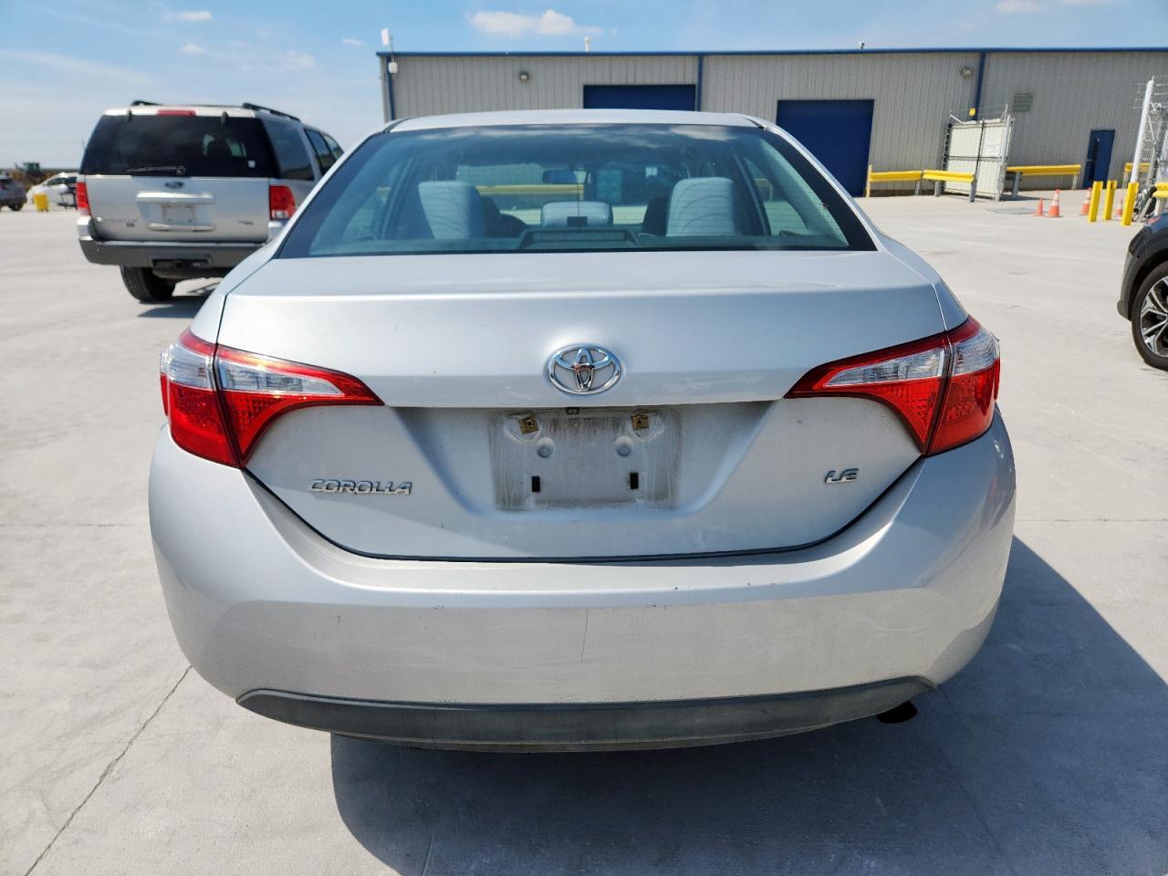 2015 TOYOTA COROLLA