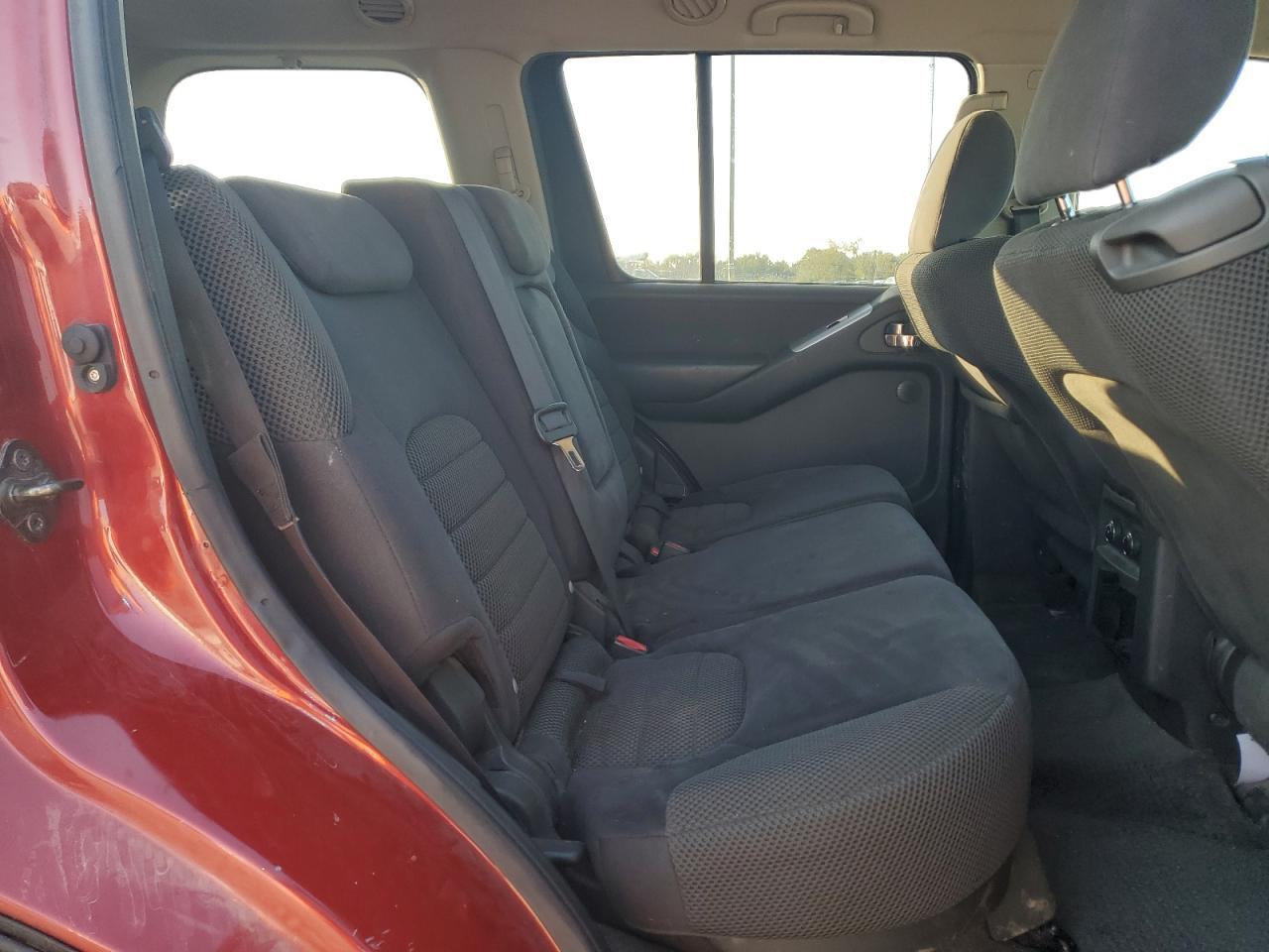2010 NISSAN PATHFINDER