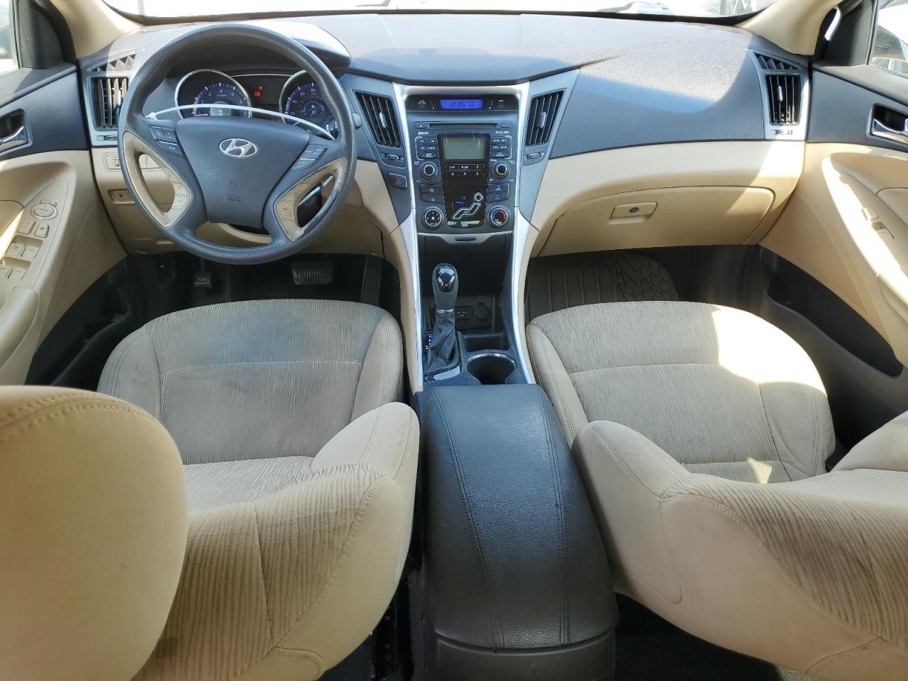 2011 HYUNDAI SONATA