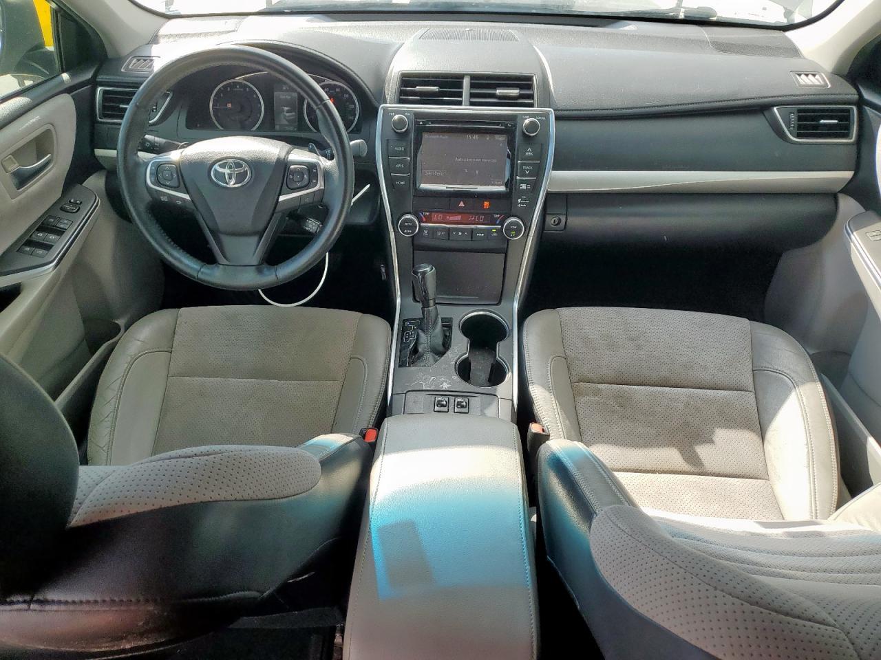2015 TOYOTA CAMRY
