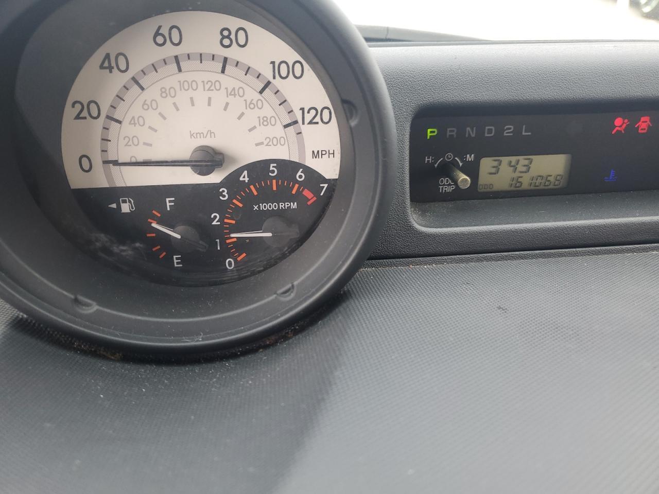 2004 TOYOTA SCION