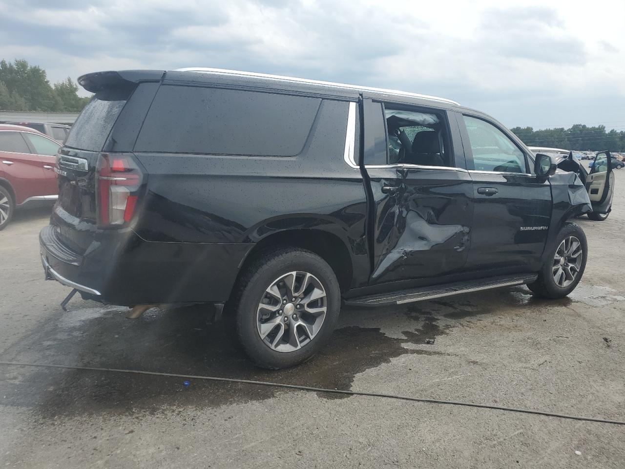2024 CHEVROLET Suburban