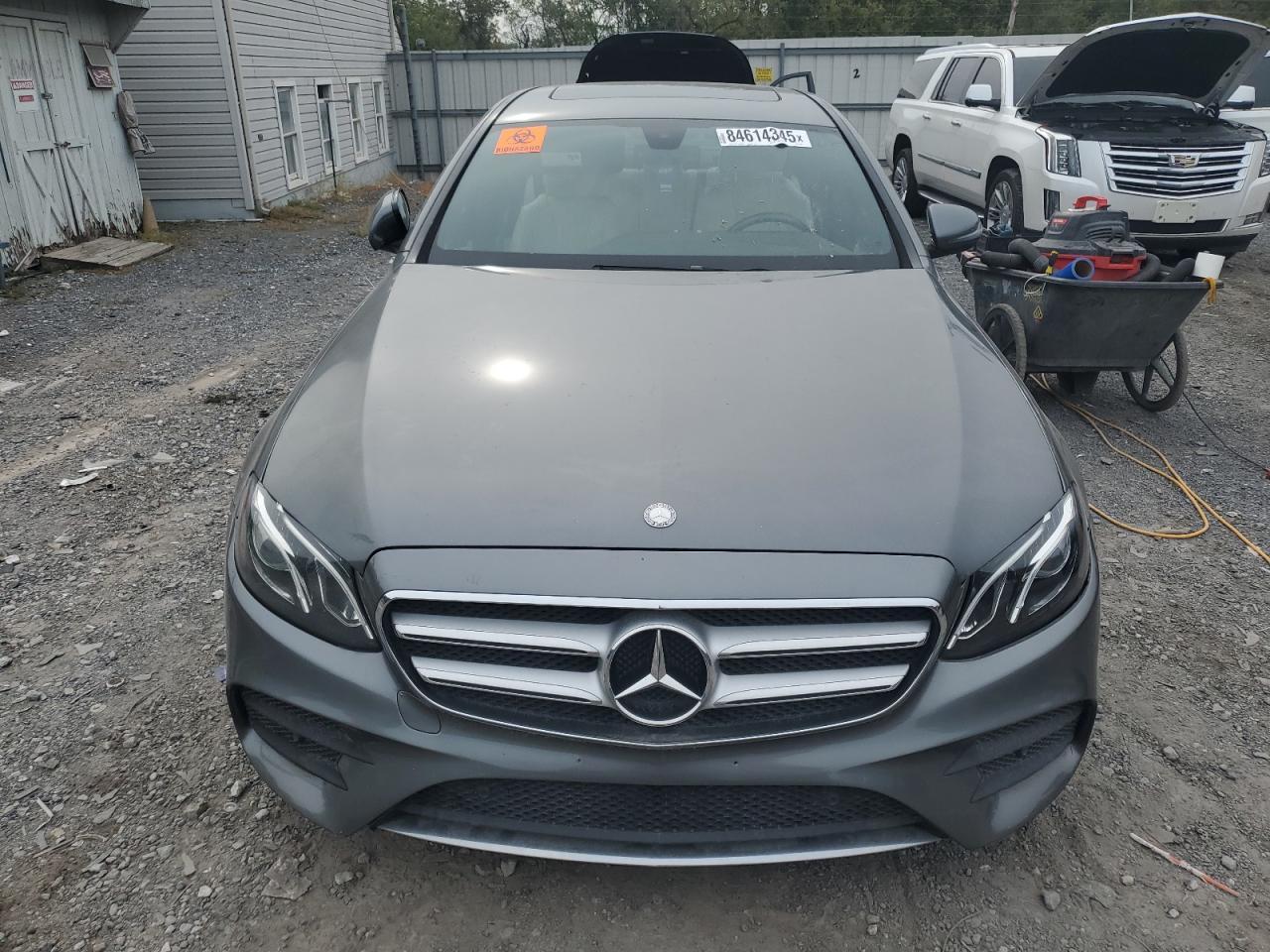 2017 MERCEDES-BENZ E-Class