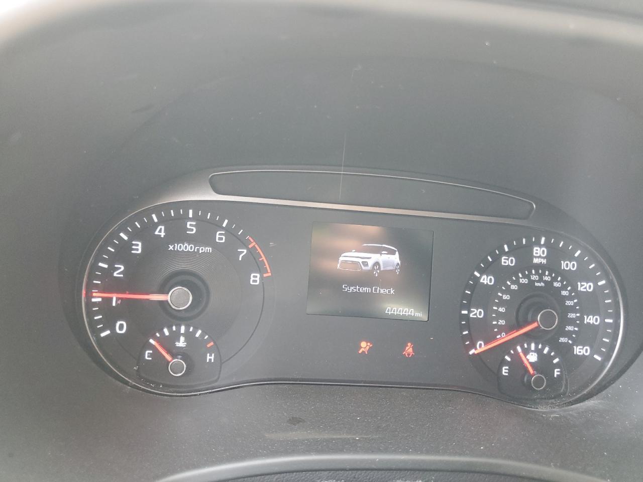 2022 KIA SOUL