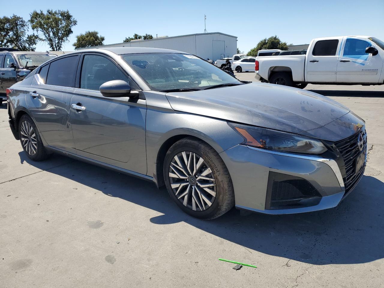 2023 NISSAN ALTIMA