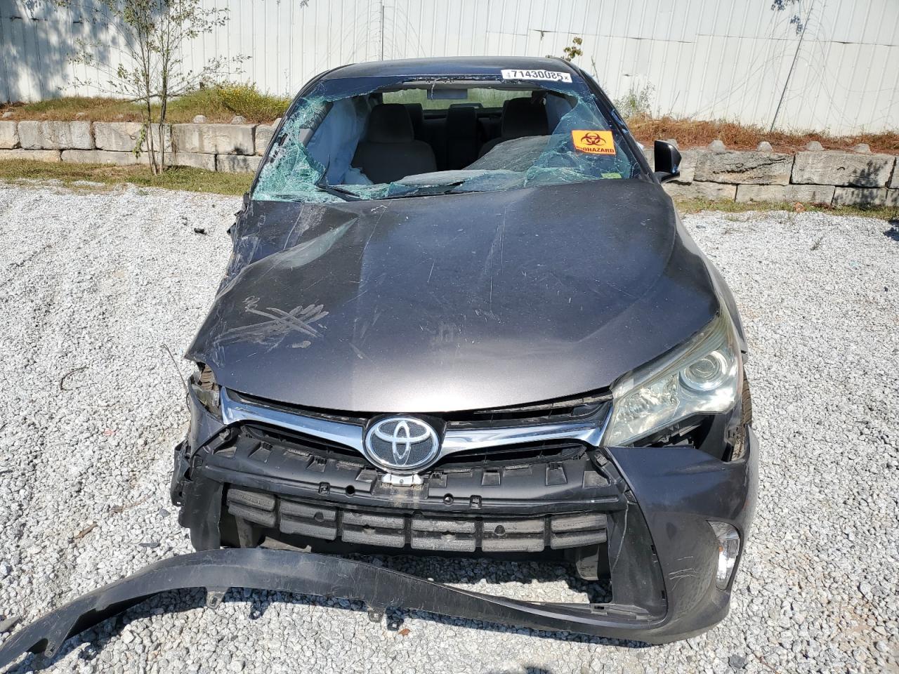 2016 TOYOTA CAMRY