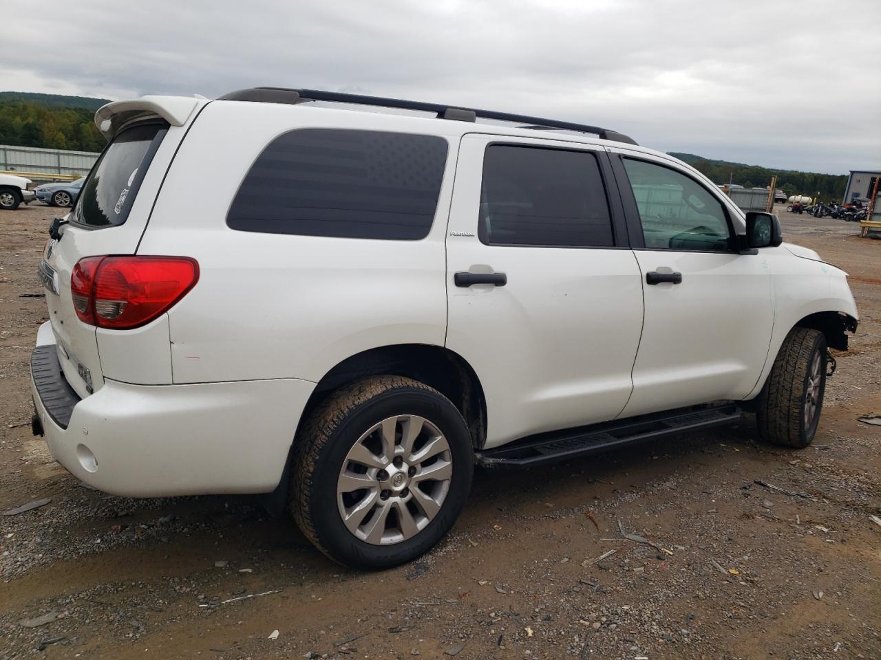 2012 TOYOTA Sequoia