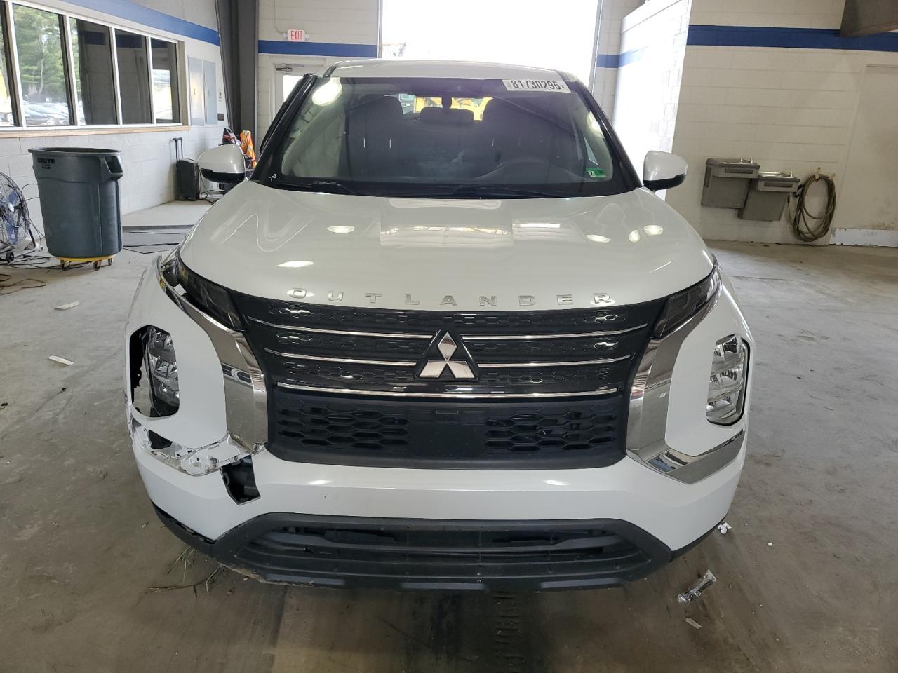 2023 MITSUBISHI outlander