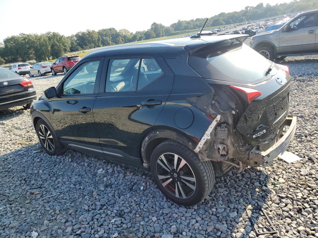 2020 NISSAN KICKS