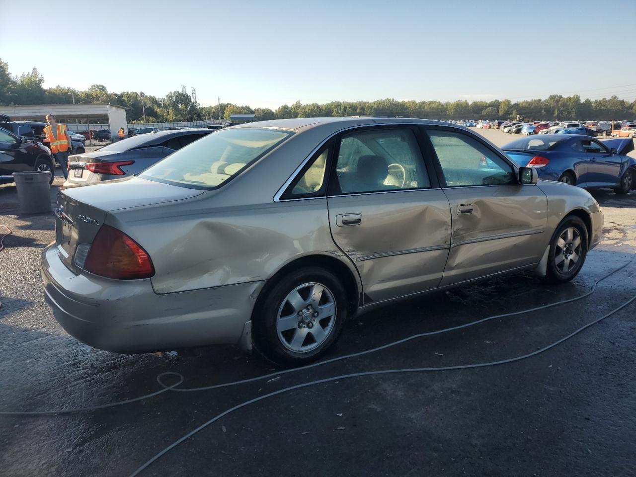 2000 TOYOTA Avalon